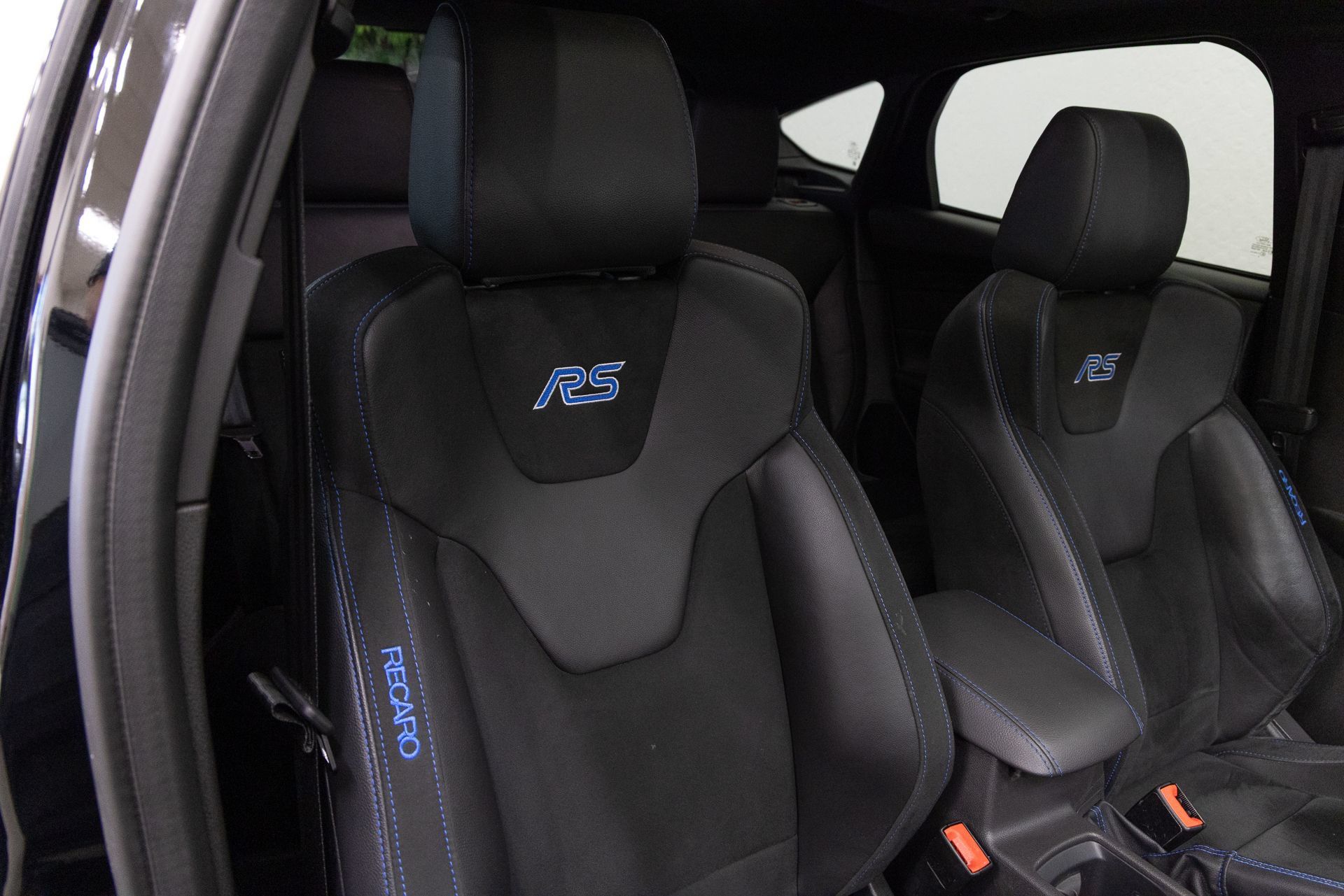 Used 2017 Ford Focus RS AWD/4WD image 21