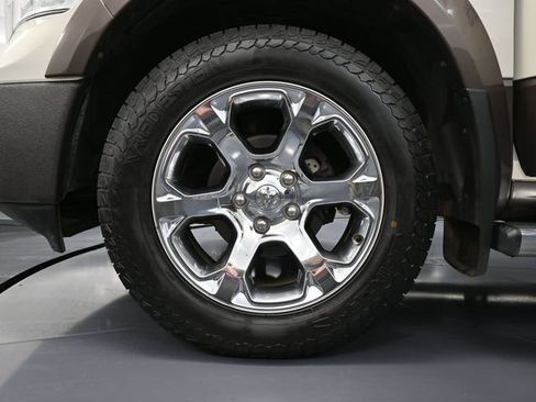 Used 2017 RAM 1500 Laramie w/ Convenience Group image 17