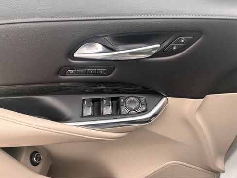 Used 2020 Cadillac XT4 Premium Luxury w/ Driver Awareness Package image 16