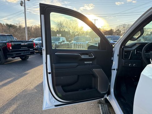 New 2026 GMC Sierra 1500 Denali w/ Denali Reserve Package image 17