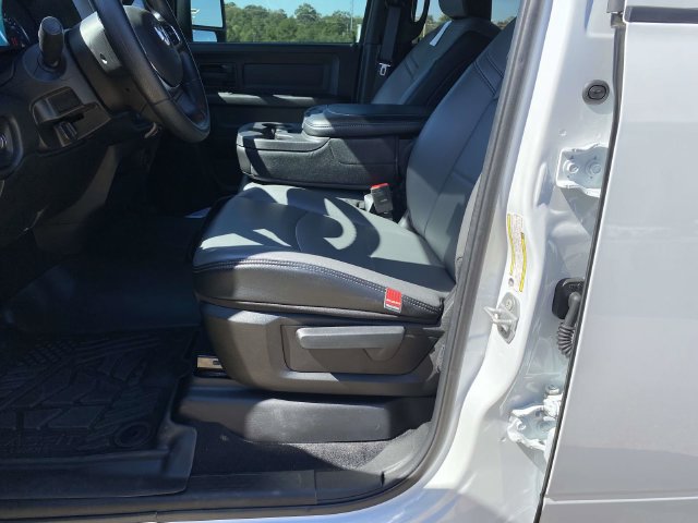 Used 2025 RAM 2500 Tradesman AWD/4WD image 12
