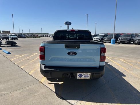 New 2026 Ford Maverick Lariat w/ Black Appearance Package AWD/4WD image 6