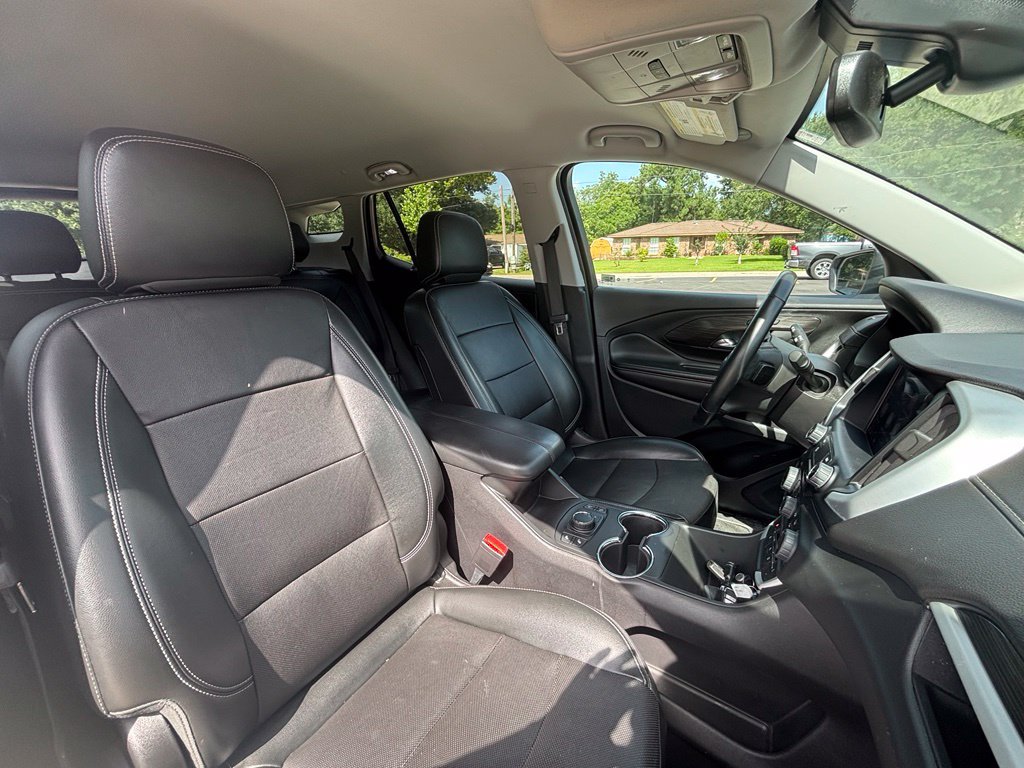 Used 2023 GMC Terrain SLT FWD image 36