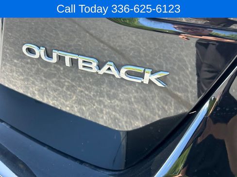 Used 2023 Subaru Outback Premium AWD/4WD image 11