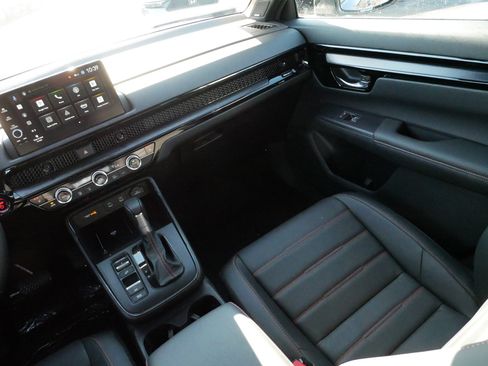 Certified 2026 Honda CR-V Sport Touring image 11