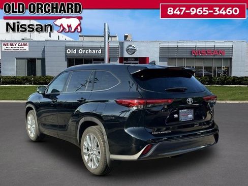 Used 2020 Toyota Highlander Limited AWD/4WD image 6
