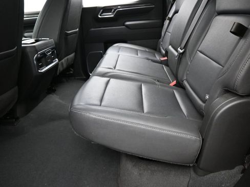 Used 2022 Chevrolet Silverado 1500 LTZ w/ Technology Package AWD/4WD image 41
