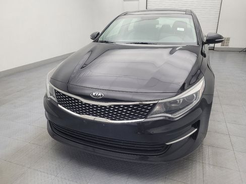 Used 2018 Kia Optima EX w/ Premium Package image 15