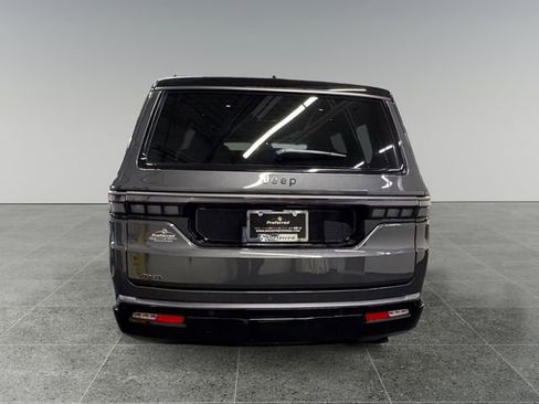 New 2026 Jeep Grand Wagoneer 4WD image 23