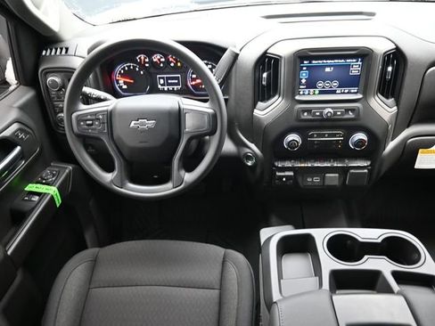 New 2026 Chevrolet Silverado 1500 Custom Trail Boss w/ LPO, Dark Essentials Package AWD/4WD image 25