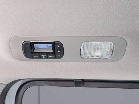 Certified 2024 Honda Odyssey Elite image 16