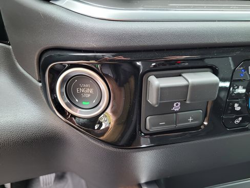 New 2026 Chevrolet Silverado 1500 High Country w/ High Country Premium Package image 11