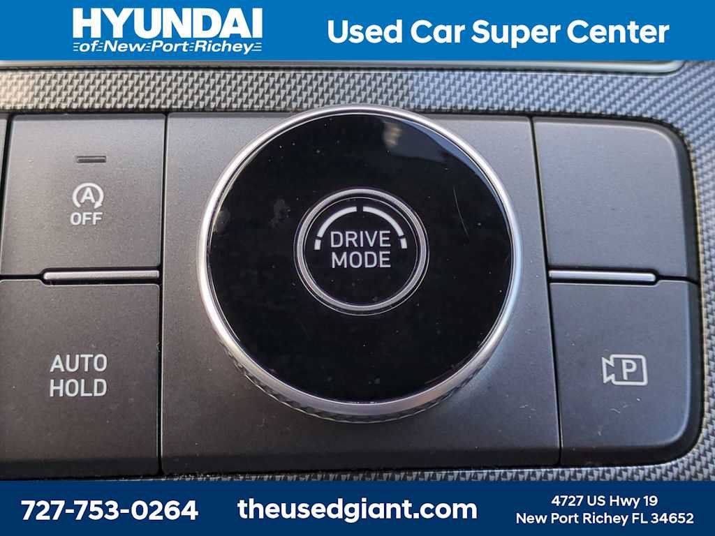 Certified 2023 Hyundai Santa Fe SEL w/ Premium Package FWD image 28