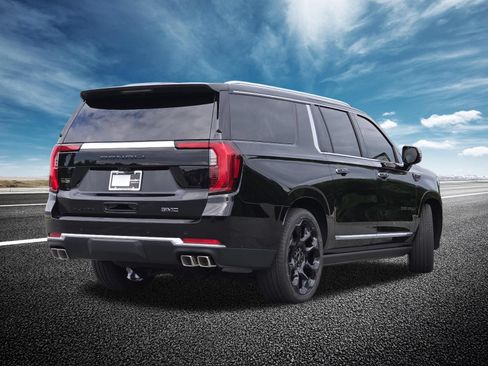 New 2026 GMC Yukon XL Denali w/ Denali Reserve Package AWD/4WD image 23