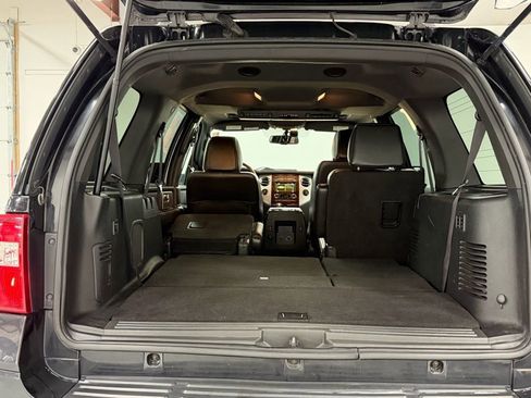 Used 2010 Ford Expedition Limited image 24