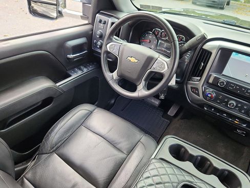 Used 2015 Chevrolet Silverado 1500 LT w/ Custom Sport Edition image 15