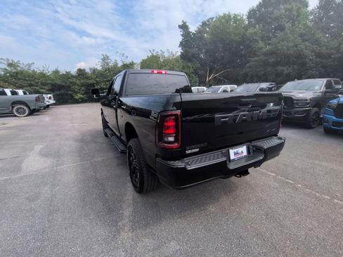 New 2026 RAM 2500 Big Horn AWD/4WD image 6