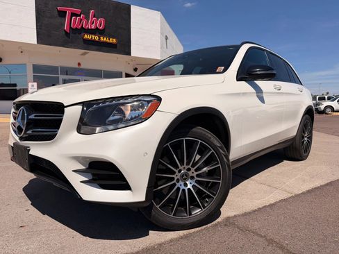 Used 2019 Mercedes-Benz GLC 300 4MATIC image 1