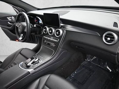Certified 2018 Mercedes-Benz GLC 300 4MATIC image 28