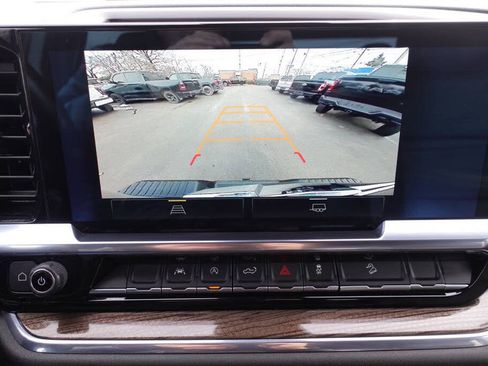 Used 2024 Chevrolet Silverado 1500 RST AWD/4WD image 47