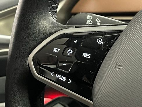 Certified 2023 Volkswagen ID.4 Pro image 26