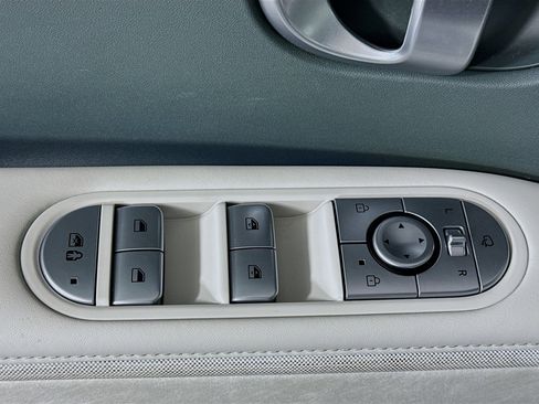 Used 2023 Hyundai Ioniq 5 SEL image 24