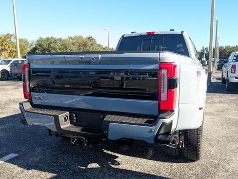 New 2026 Ford F450 Platinum w/ FX4 Off-Road Package image 5