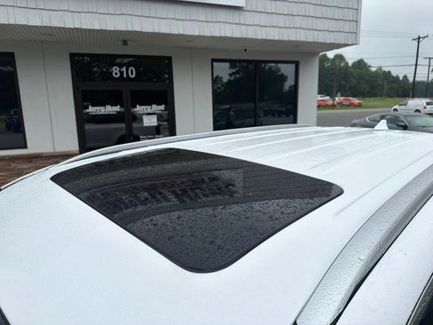 Used 2025 Kia Telluride S AWD/4WD image 14