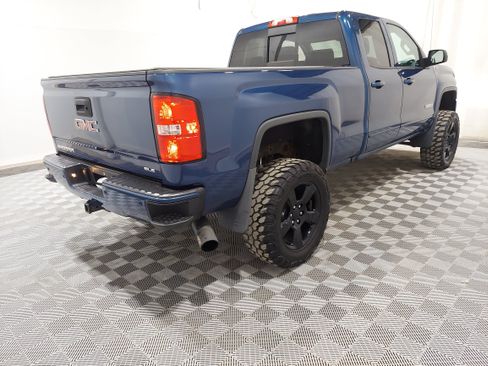 Used 2017 GMC Sierra 1500 SLE w/ Elevation Edition AWD/4WD image 3