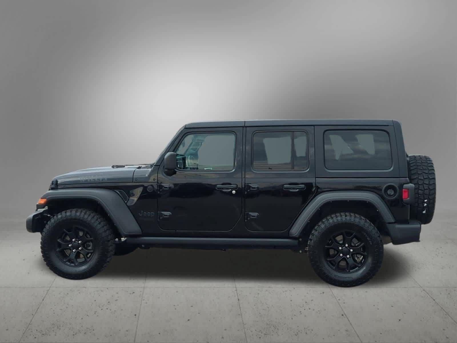 Used 2021 Jeep Wrangler Unlimited Sport AWD/4WD image 3