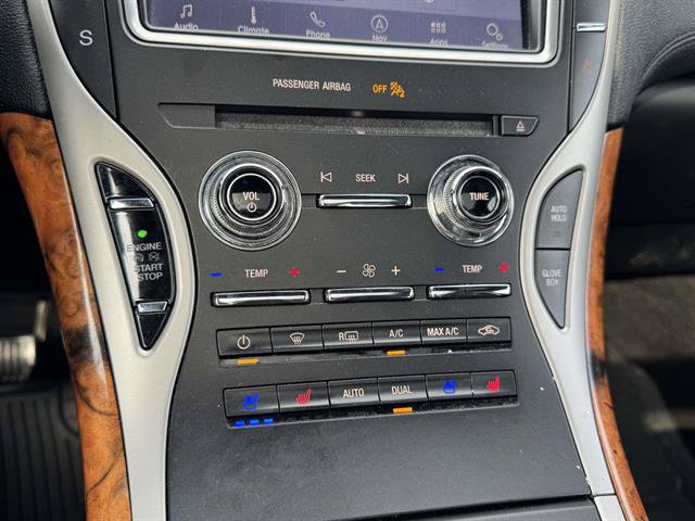 Used 2020 Lincoln Nautilus Reserve AWD/4WD image 14