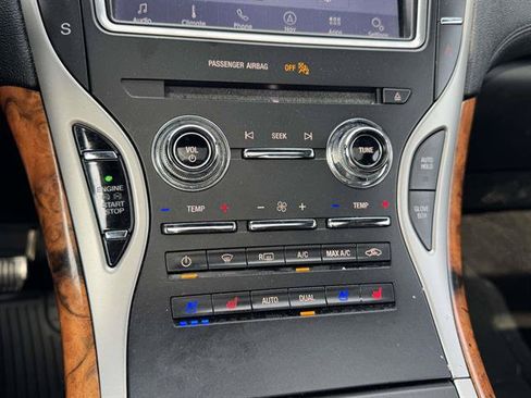 Used 2020 Lincoln Nautilus Reserve AWD/4WD image 14