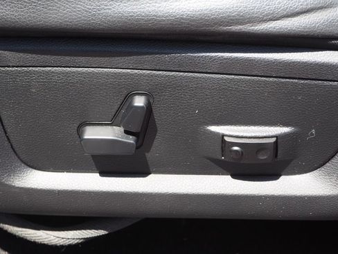 Used 2014 RAM 1500 Sport w/ Convenience Group AWD/4WD image 30