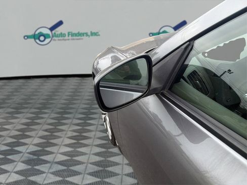 Used 2011 INFINITI G37 Journey w/ Premium Pkg image 36