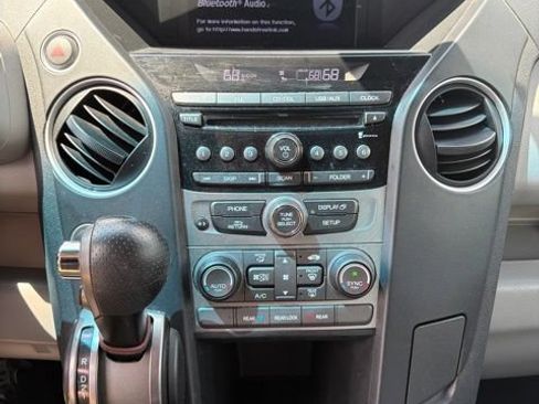 Used 2015 Honda Pilot LX image 13