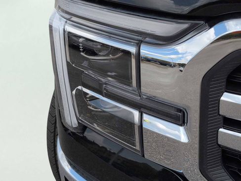 New 2025 Ford F150 Lariat w/ Equipment Group 501A Mid image 3