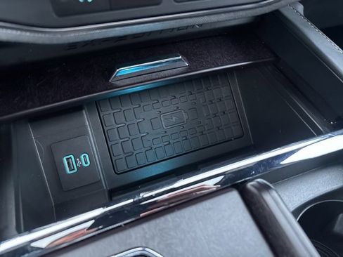 Used 2023 Ford Expedition Max Platinum image 31