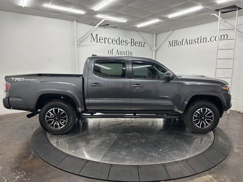 Used 2021 Toyota Tacoma TRD Sport image 9
