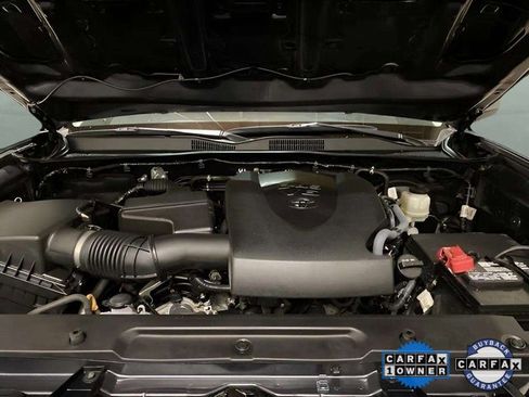 Used 2022 Toyota Tacoma SR image 99