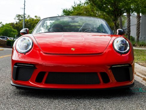 Used 2019 Porsche 911 Speedster RWD image 13