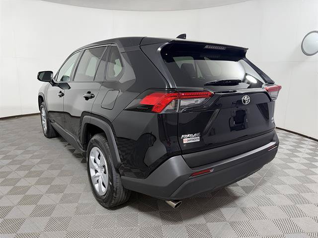 Certified 2023 Toyota RAV4 LE AWD/4WD image 7