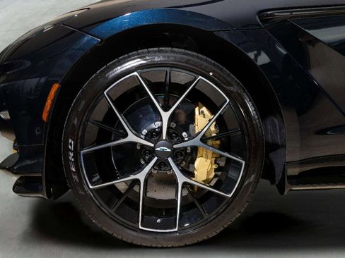 New 2026 Aston Martin DBX 707 image 8