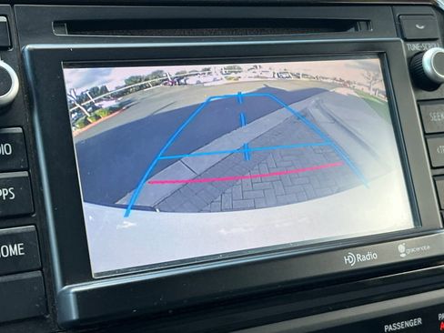 Used 2014 Toyota Tacoma PreRunner w/ SR5 Package image 22