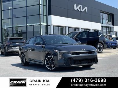 New 2025 Kia K4 GT-Line w/ GT-Line Sunroof Package