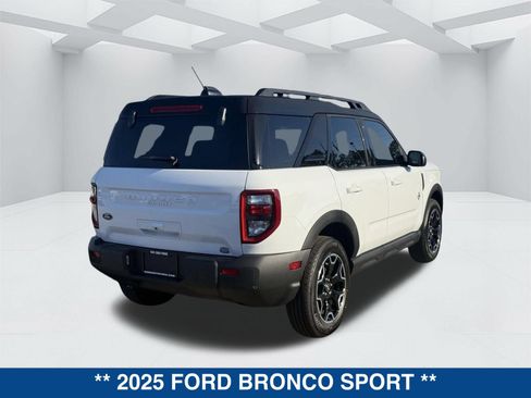 New 2025 Ford Bronco Sport Outer Banks AWD/4WD image 5