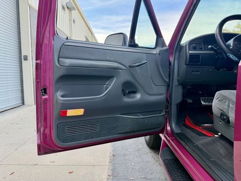 Used 1993 Ford F150 XL image 34