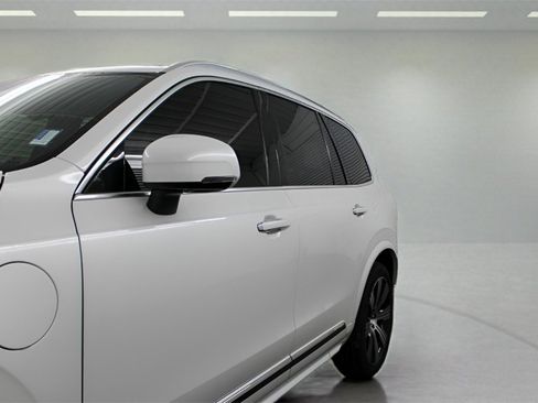 Certified 2021 Volvo XC90 T8 Inscription w/ Advanced Package image 3