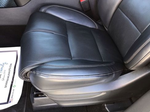 Used 2025 Lincoln Aviator Reserve w/ Equipment Group 201A image 12