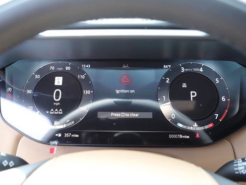 New 2026 Land Rover Range Rover Sport SE AWD/4WD image 23