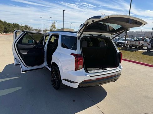 Certified 2025 Hyundai Palisade Calligraphy image 28